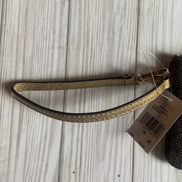 Michael Kors Wristlet New in Box with tags - Picture 5 of 11